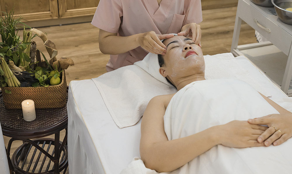 男士祛痘美白套裝哪個牌子好