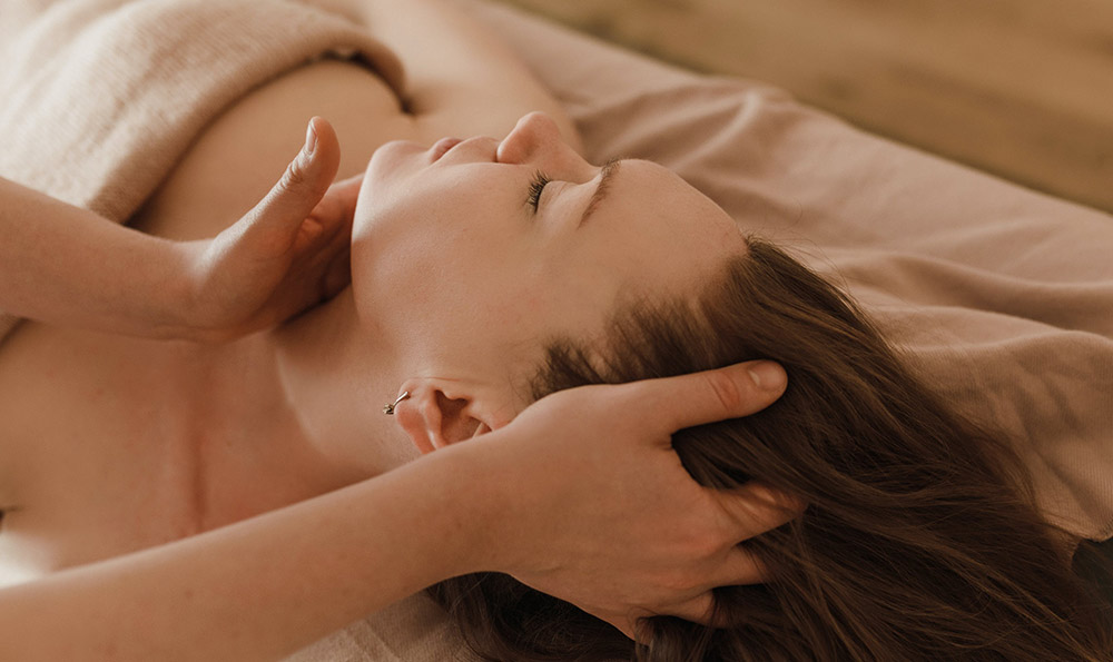 草本植物祛痘膏有激素嗎